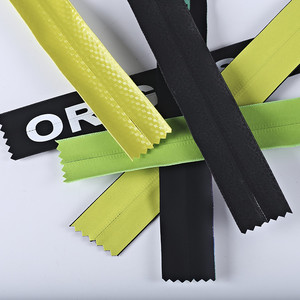 Machine à sceller les bandes de fermeture éclair à prix de gros, avec impression en caoutchouc imperméable et thermofusible - Product Image 5