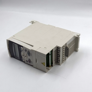 อินเวอร์เตอร์ควบคุมความถี่ ACS350-03E-05A6-4 คุณภาพสูง สามเฟส 5.5 กิโลวัตต์ ของแท้ พร้อมระบบควบคุมแบบไร้เซนเซอร์ IP21 - Product Image 1