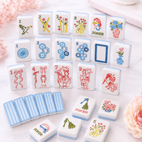 Ensemble de Mahjong américain de luxe de 160 tuiles - Design floral et nœud bleu clair fantaisiste - Collection de jeu en résine double couche de qualité supérieure