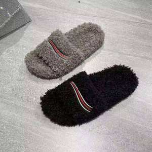 Piattaforma all'ingrosso della pelliccia delle donne di moda per le pantofole <span class=keywords><strong>con</strong></span> le scarpe calde dello scivolo del ricamo - Product Image 6