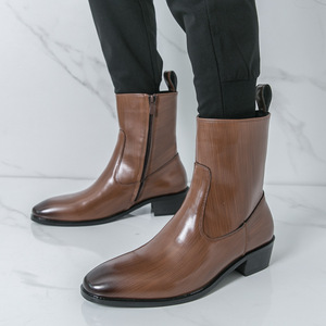 Botas de tobillo casuales para hombre, estilo británico, con punta cuadrada, cremallera lateral, tacón grueso y suela alta, novedad 2026 - Product Image 1