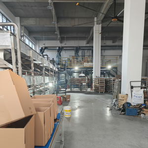 Máquina de Fabricación de Resina de Polivinil Acetato, Reactor de Fusión en Caliente, Motor, Bomba, Capacidad de 10L-5000L, Fácil de Operar - Product Image 1