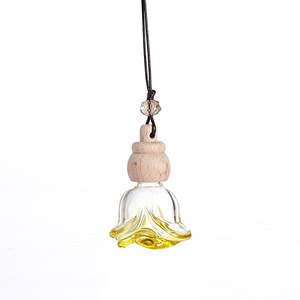 Diffuseur de parfum pour voiture en verre en forme de fleur, 6 ml et 8 ml, avec couvercle en bois - Product Image 4