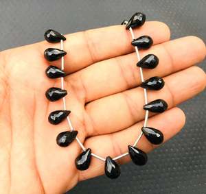Haute qualité 1 brin naturel noir spinelle pierre précieuse à facettes en forme de larme perles Briolette pour la fabrication de bijoux faits à la main - Product Image 5