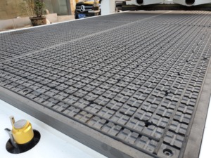 Machine de gravure pneumatique professionnelle, avec 4 axes à 3 têtes, routeur cnc, stock européen - Product Image 5