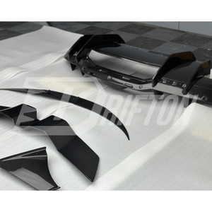 Nouveau pare-chocs en fibre de carbone entièrement visible pour Revuelto, style OEM amélioré, finition brillante et mate - Product Image 5