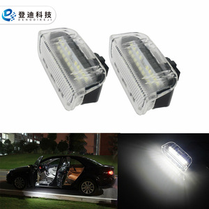 Lumière de bienvenue LED Volkswagen 1K0947411A, coque transparente, lumière blanche pour éclairage de seuil de porte de voiture - Product Image 2