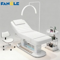 Lit de beauté électrique de luxe blanc en cuir, lit de massage, lit de soin du visage et des cils à 4 moteurs avec lumières, ensemble de mobilier de salon