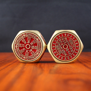 Moneda de cobre con diseño de flor del Espíritu de la Montaña, giratoria de ocho lados, de latón, juguete antiestrés creativo para la mano, adorno que genera energía. - Product Image 1