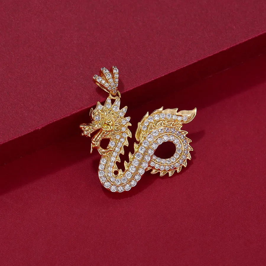 35831 xuping Promotional fashion 18k Chinese Traditional Raptors Cool Animal Dragon Pendant,gold plated dragon pendant charms