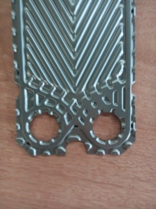 Plaques Funke FP08 FP09 FP16 pour échangeur de chaleur dans le refroidissement du lait, de la bière, de l'huile, la réfrigération marine et l'utilisation industrielle - Product Image 4