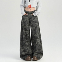 Jeans camouflage grande taille pour femmes, flatteurs pour les silhouettes en forme de poire, style workwear, taille haute, coupe ample