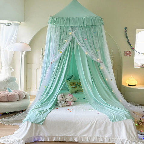 สีเขียวน้ำ