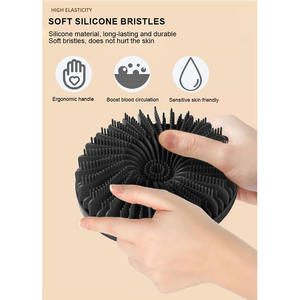 فرشاة حمام ساخنة مضادة للبكتيريا محمولة باليد مستديرة من السيليكون الناعم لتقشير الجلد ، فرشاة تنظيف الظهر والحمام للرجال - Product Image 2