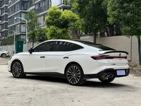 Compre Autos Usados MG7 2.0T Auto Premium 2023 con Volante a la Izquierda de China para Importadores de Ghana, Argelia y Nigeria