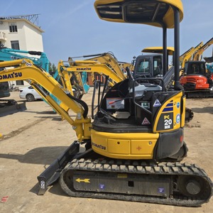 Excavatrice d'<span class=keywords><strong>occasion</strong></span> Komatsu 2T de haute qualité, PC20MR, faible nombre d'heures de fonctionnement, avec pompe hydraulique principale d'origine - Product Image 1