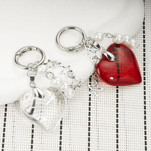 จี้รูปหัวใจโบว์ Uionen สำหรับเด็กผู้หญิง ใช้เป็นพวงกุญแจ ตกแต่งกระเป๋า - Product Image 4