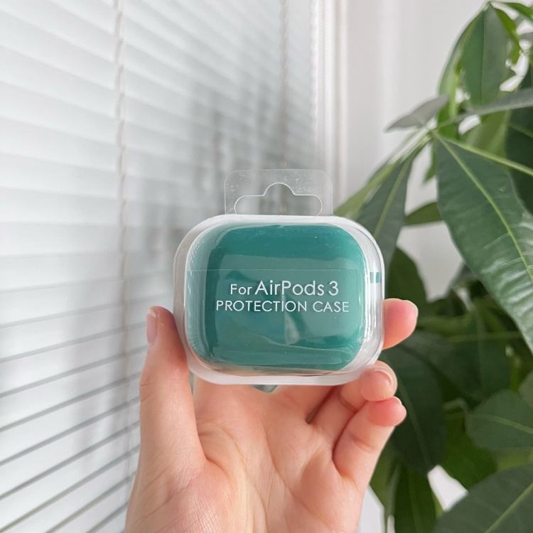 สีเขียวเข้ม