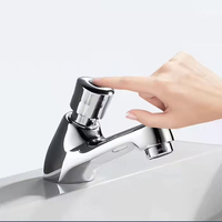 Robinet de lavabo commercial en laiton massif à fermeture automatique, à commande manuelle, temporisé, eau froide uniquement, pour projets de toilettes publiques