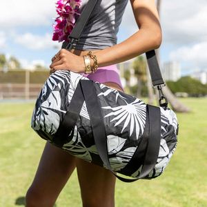 Free Sample Extra <b>Large</b> Custom Printed Waterproof Travel Sports <b>Crossbody</b> Tyvek Round Duffle <b>Bag</b> With Logo - Product Image 3