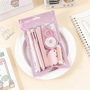 Ensemble de papeterie mignon de 7 pièces, <span class=keywords><strong>fournitures</strong></span> scolaires et de bureau Kawaii avec stylos à bille, surligneur, ruban correcteur, ensemble de papeterie - Product Image 1