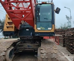 SANY scc750A-6 crawler crane year 2018 used dx225LCA dh225lc-7 25t 30 tons excavator in used condition - Product Image 2