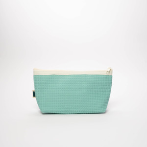 Sac de toilette de voyage vintage à prix compétitif, en polyester gaufré, avec fermeture éclair, marque Rootsmen, taille et couleur personnalisables, export - Product Image 1