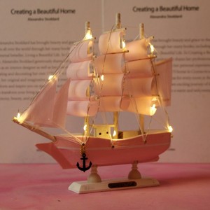 Modelo de Velero de Madera Rosa Yu Mo con Luces, Decoración para el Hogar u Oficina, Regalo de Cumpleaños - Product Image 4