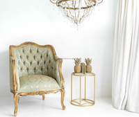 Salon français Fauteuil classique avec un cadre doré et des fauteuils en tissu français avec des fauteuils de canapé au design baroque