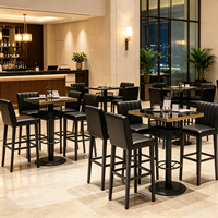 Table haute et chaises de bar vintage personnalisées en acier inoxydable avec plateau en verre