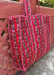 Bolso Tote de Algodón Acolchado con Estampado de Bloques Indio, Artesanía Tradicional Hecha a Mano, Bolso de Hombro para Viaje - Product Image 5