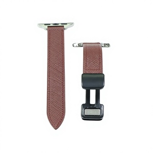 Correas de <span class=keywords><strong>Reloj</strong></span> de Cuero Genuino Magnéticas Ultrafinas con Patrón Saffiano 2026 para Apple Watch Serie 11 40mm, Diseño Delgado y Lujoso - Product Image 4