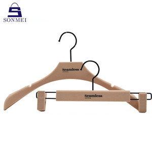 Sang Trọng Váy Màu Hồng Móc Áo Đặt Tùy Chỉnh Nhung Quần Áo Móc Áo - Product Image 4