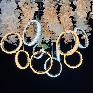 โคมไฟระย้าขนาด<span class=keywords><strong>เล็ก</strong></span>10หัวติดเพดานสำหรับโรงแรมหรือบนเวทีใช้ในงานแต่งงานโคมไฟระย้าคริสตัลหรูหราสำหรับเพดานสูง - Product Image 3