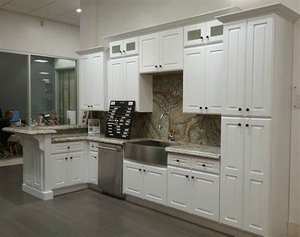 Meuble de cuisine haut de gamme personnalisable, rangement en bois massif, plan de travail en marbre épais, porte coulissante, différentes tailles - Product Image 1