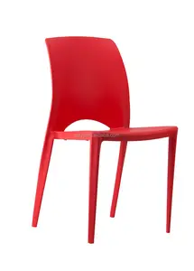 Offre Spéciale de salle à manger moderne chaises de salle à manger en plastique classiques colorées empilables à bas prix grande quantité de chargement chaise d'extérieur