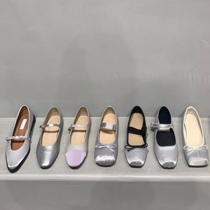 Nouvelles Chaussures Plates pour Femmes 2025 en Cuir Personnalisé de Haute Qualité, Style Mary Jane Décontracté, Talon Bas Argenté, Chaussures de Danse - Product Image 2