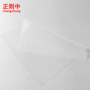 Dimensions : 167 cm x 130 cm, forme carrée. Tapis de séchage en silicone sur mesure. - Product Image 4