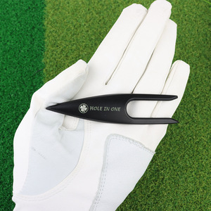 Herramienta de Reparación de Césped de Golf, Horquilla de Aleación de Zinc en Dorado, Plateado y Negro, Duradera, para Exteriores - Product Image 3