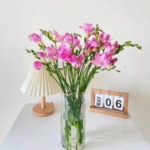 Yunnan Home Flowers 'Festive Christmas Basket Bouquet de cheveux raides pour le nouvel an Thanksgiving en gros pour la Saint-Valentin - Product Image 3