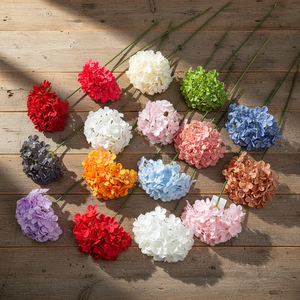 Ramo de Flores de Hortensia Artificiales Real Touch, Decoración para Boda, San Valentín, Graduación, Pascua, Seda Blanca Hecha a Mano - Product Image 2