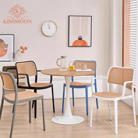 Chaise de salle à manger élégante et luxueuse en rotin PP blanc, chaise sans accoudoirs en plastique durable pour mariage, événement, fête, banquet, mobilier de jardin