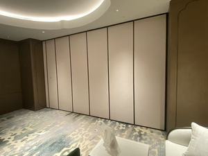 Mampara Móvil Insonorizante Personalizable - Panel de Tela Tejida/Grano de Madera Adecuado para Restaurantes, Paredes Deslizantes - Product Image 1