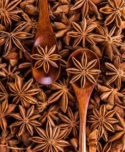 Anis étoilé entier, épices brunes en forme d'étoile, assaisonnement à base de plantes pour la cuisine et l'arôme - Product Image 3