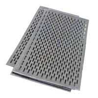 Peinture laquée anti-rouille Fangze pour treillis métallique perforé linéaire, idéale pour les murs-rideaux, façades de bâtiments et applications minières énergétiques
