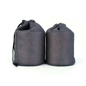 Kunden spezifische kleine Nylon-Netz tasche mit runder Basis und einfachem Schiebe zug zum Verpacken