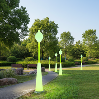 Solarbetriebene Hochleistungs-Außenleuchte Wasserdichte Verkehrs-Weißlicht-Pollerleuchte All-in-One Solar-LED-Straßenleuchte IP65 Außen-Garten-Bodenlampe