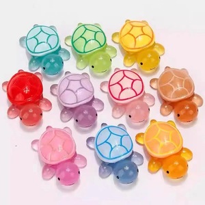เต่าเรืองแสงสีแดงสด ของตกแต่งเรซิ่นขนาดเล็ก สำหรับตกแต่งสวน DIY ฤดูร้อน 2024 ผลิตจากเมืองอี้หวู่ - Product Image 1