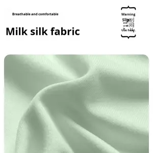 Oreiller de voyage en forme de U en mousse à mémoire de forme OEM pour enfants Oreiller de soutien de cou personnalisable à rebond <span class=keywords><strong>lent</strong></span> pour voiture d'avion - Product Image 4