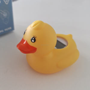 Vente chaude à usage multiple bébé adultes thermomètre de bain électronique jouets de <span class=keywords><strong>canard</strong></span> jaune natation <span class=keywords><strong>piscine</strong></span> flottante thermomètres de bain - Product Image 6